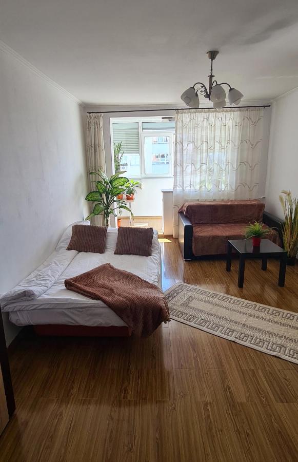 Perfect View Apartament 2 Rooms Self Check-In Bucarest Esterno foto