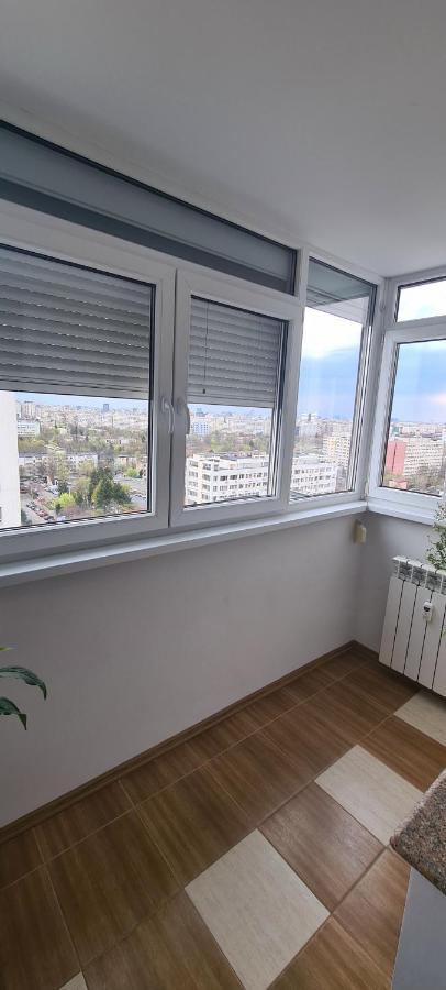 Perfect View Apartament 2 Rooms Self Check-In Bucarest Esterno foto