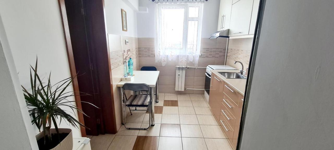 Perfect View Apartament 2 Rooms Self Check-In Bucarest Esterno foto